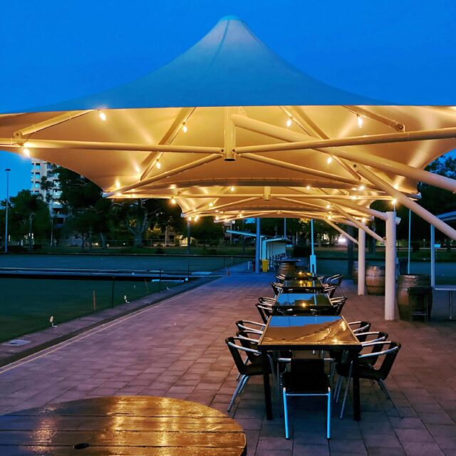 The night time is the right time- early sunsets on the Premium Green make our evening session a winner (see details at adelaidebowlingclub.com.au or click the link in our bio)